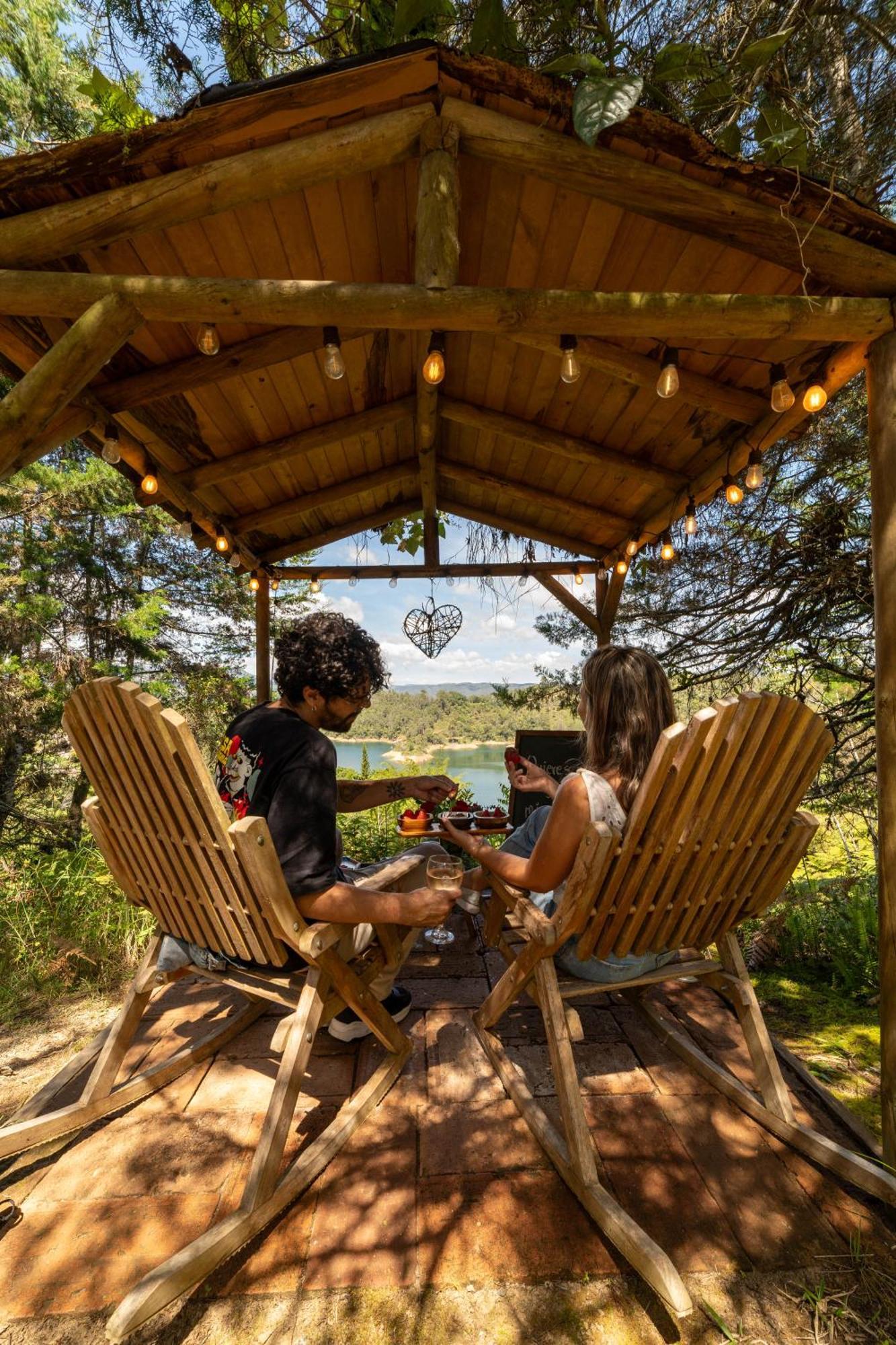 Levit Glamping - Hotel Guatape Penol (Adults Only) Eksteriør bilde