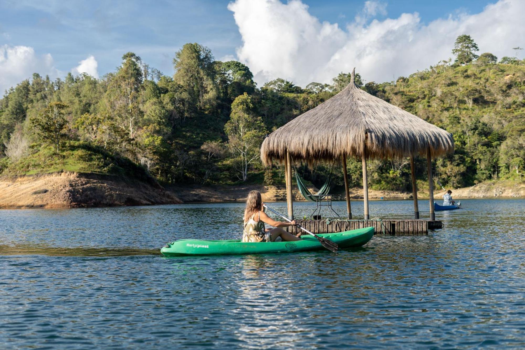 Levit Glamping - Hotel Guatape Penol (Adults Only) Eksteriør bilde